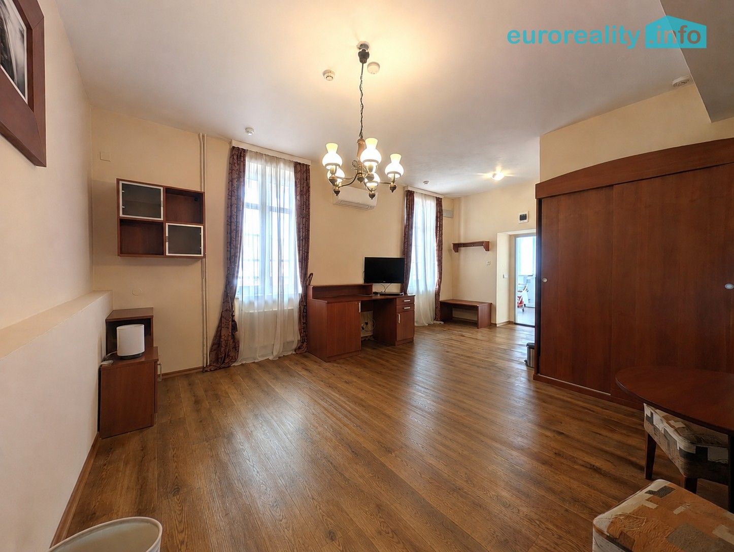 Obchodní prostory, Zbrojnická, Plzeň Vnitřní Město, 30 m² - 2