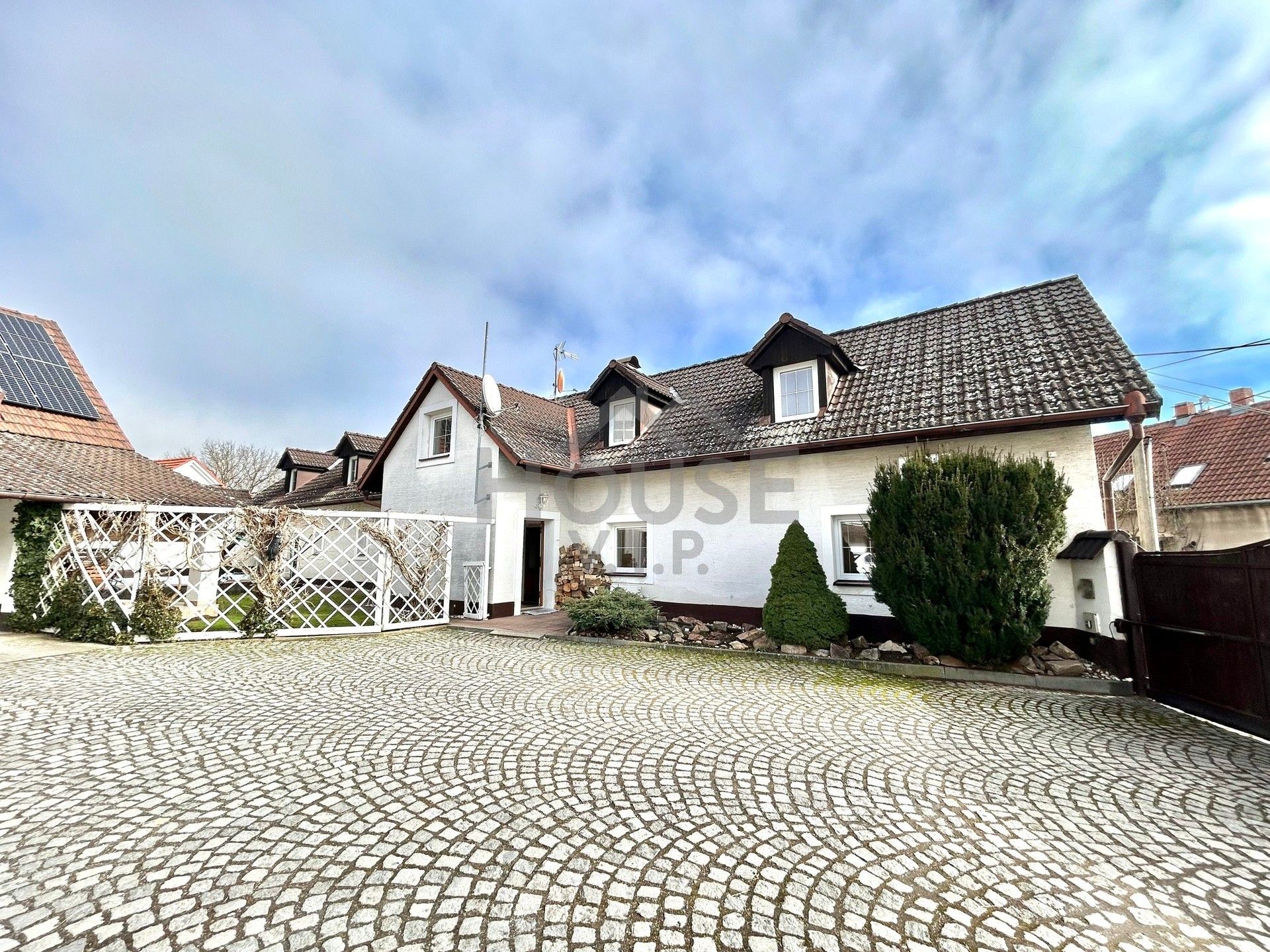 Rodinné domy, Prostřední 73, Hýskov, 239 m²