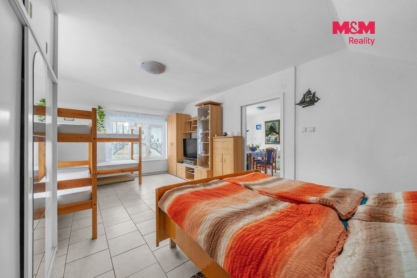 Rodinný dům · 678 m² · Úsobí - 4