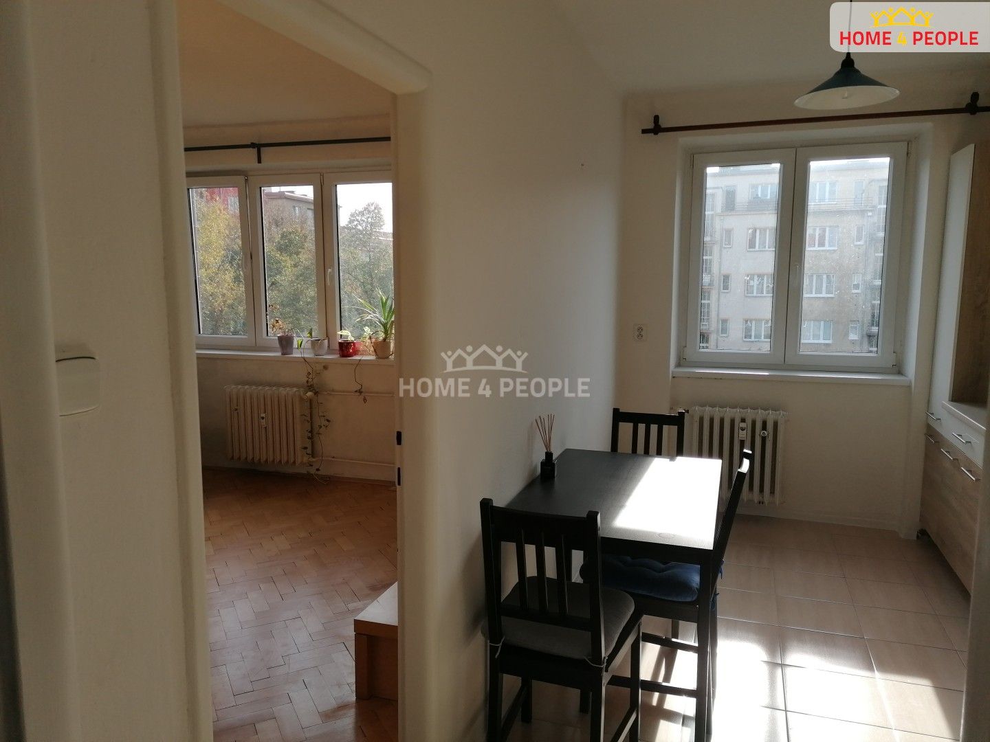 Pronájem byt 1+1 - Bajkalská, Praha, 38 m²