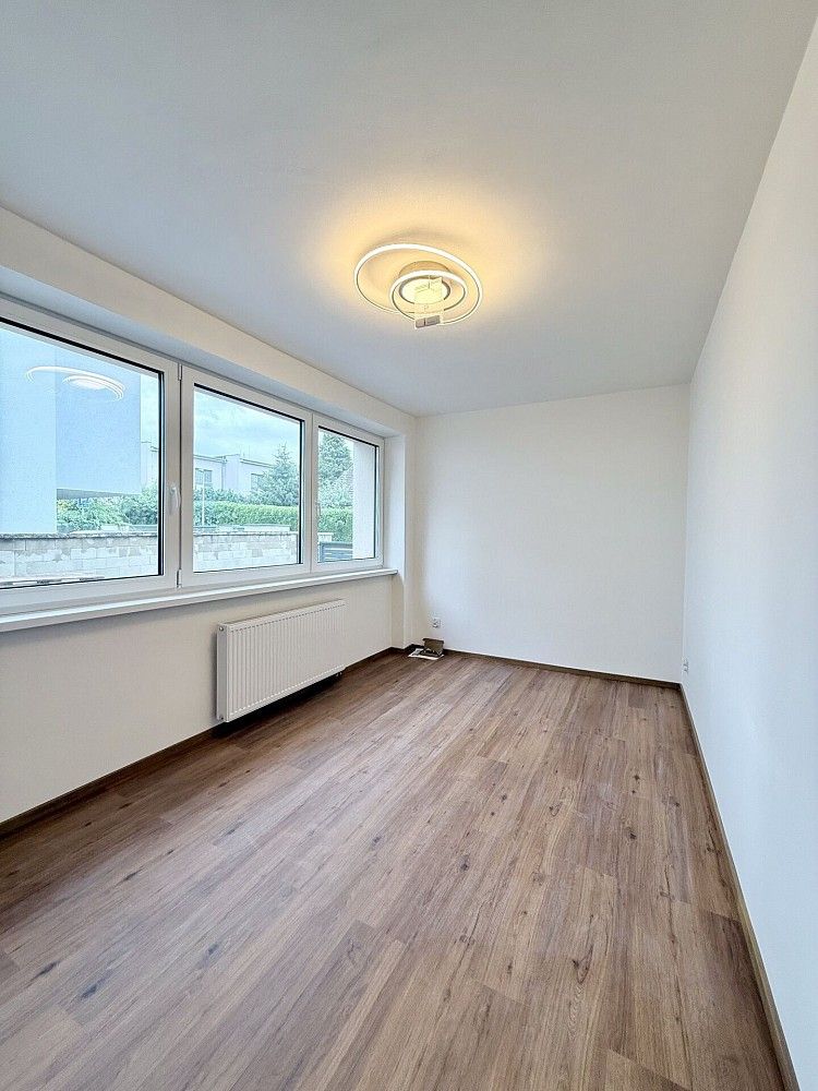 3+kk, Praha - Horní Měcholupy, okres Praha 15, Hlavní město Praha, 47 m² - 2