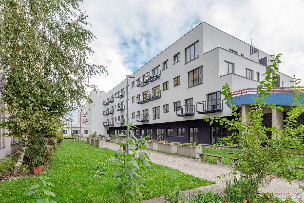 Byty, Kladno, 272 01