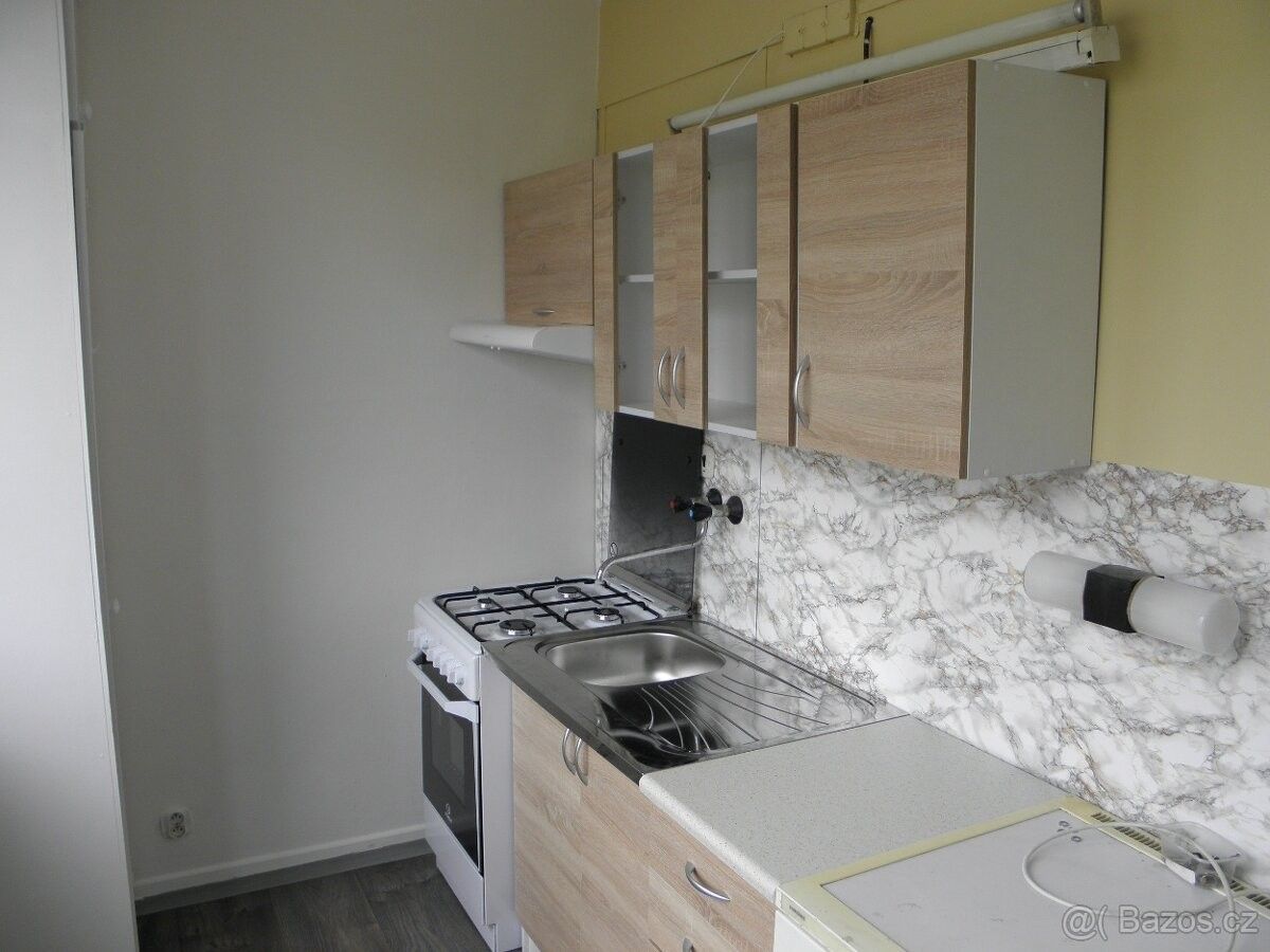 Byty, Veselí nad Moravou, 698 01