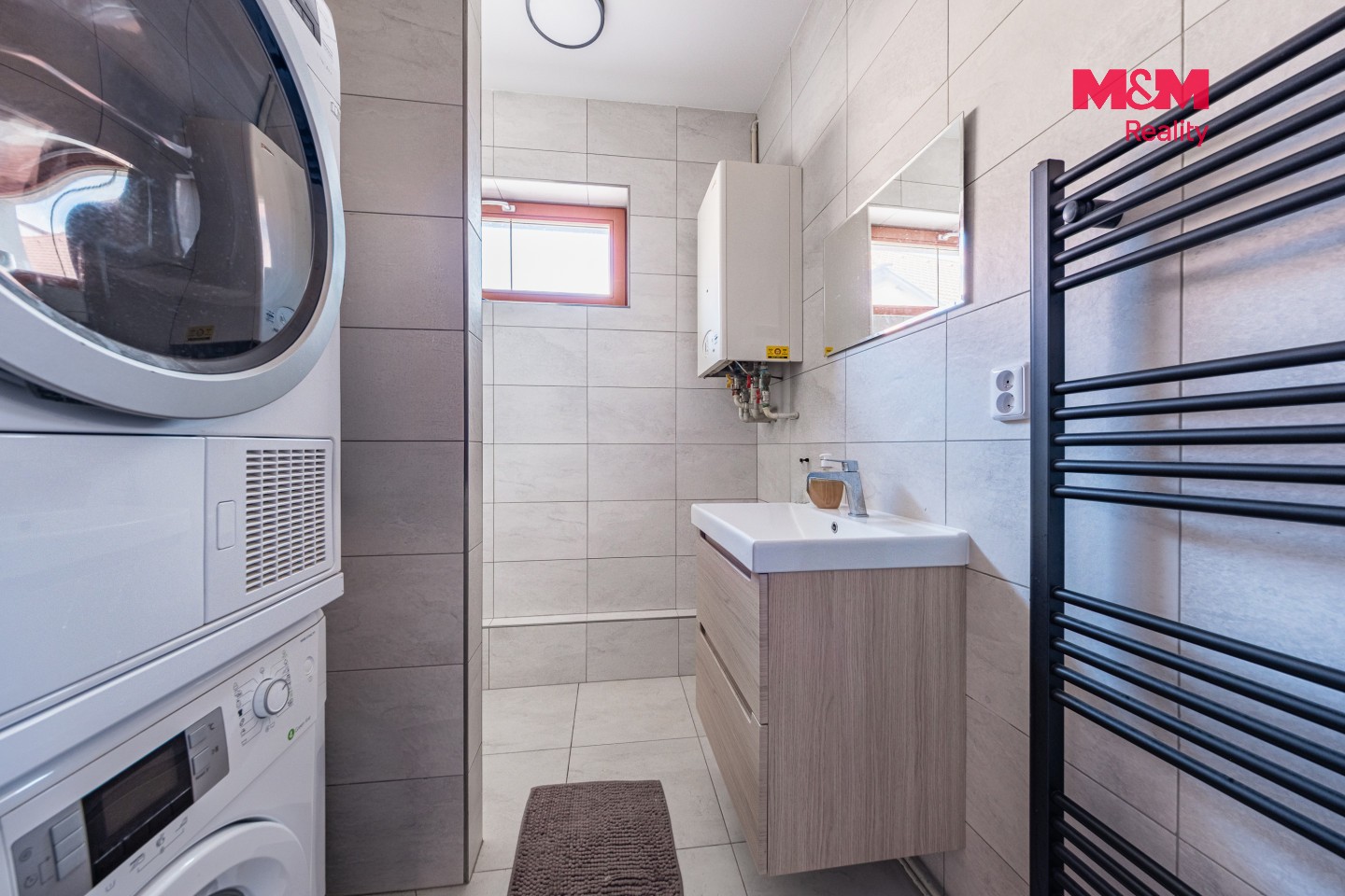 Byt 2+1 · 61 m² · Náměstí, Rožďalovice - 3