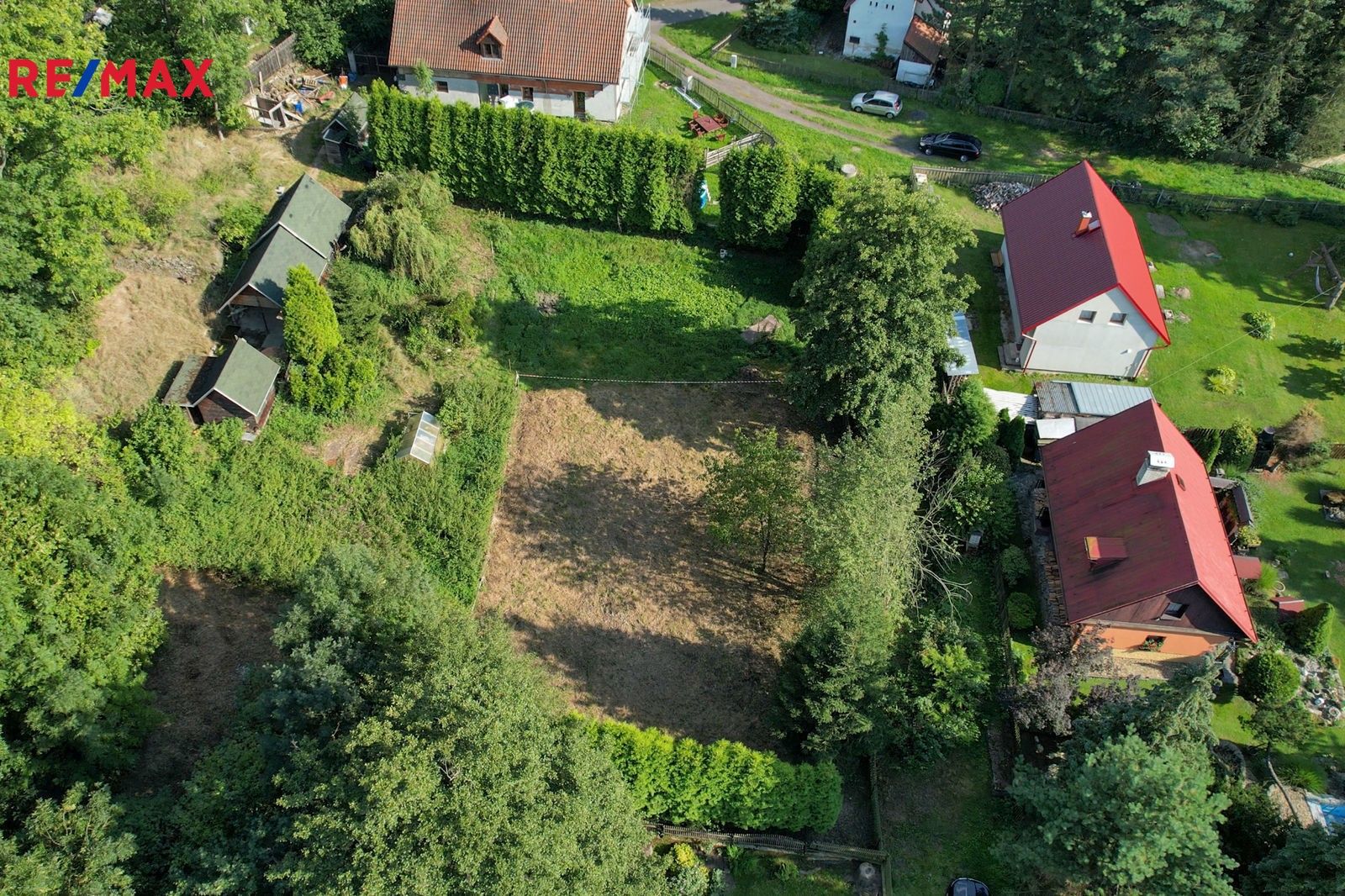 Prodej pozemek pro bydlení - Lovečkovice, 931 m²