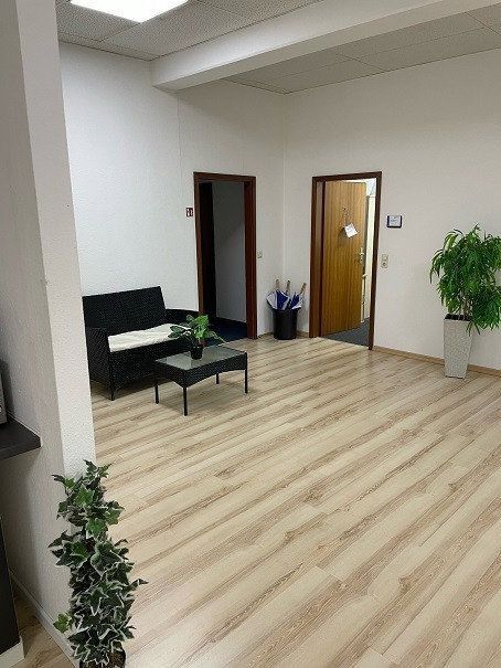 Kanceláře, Mollenbachstraße 14, , Bádensko-Württembersko, 370 m² - 1