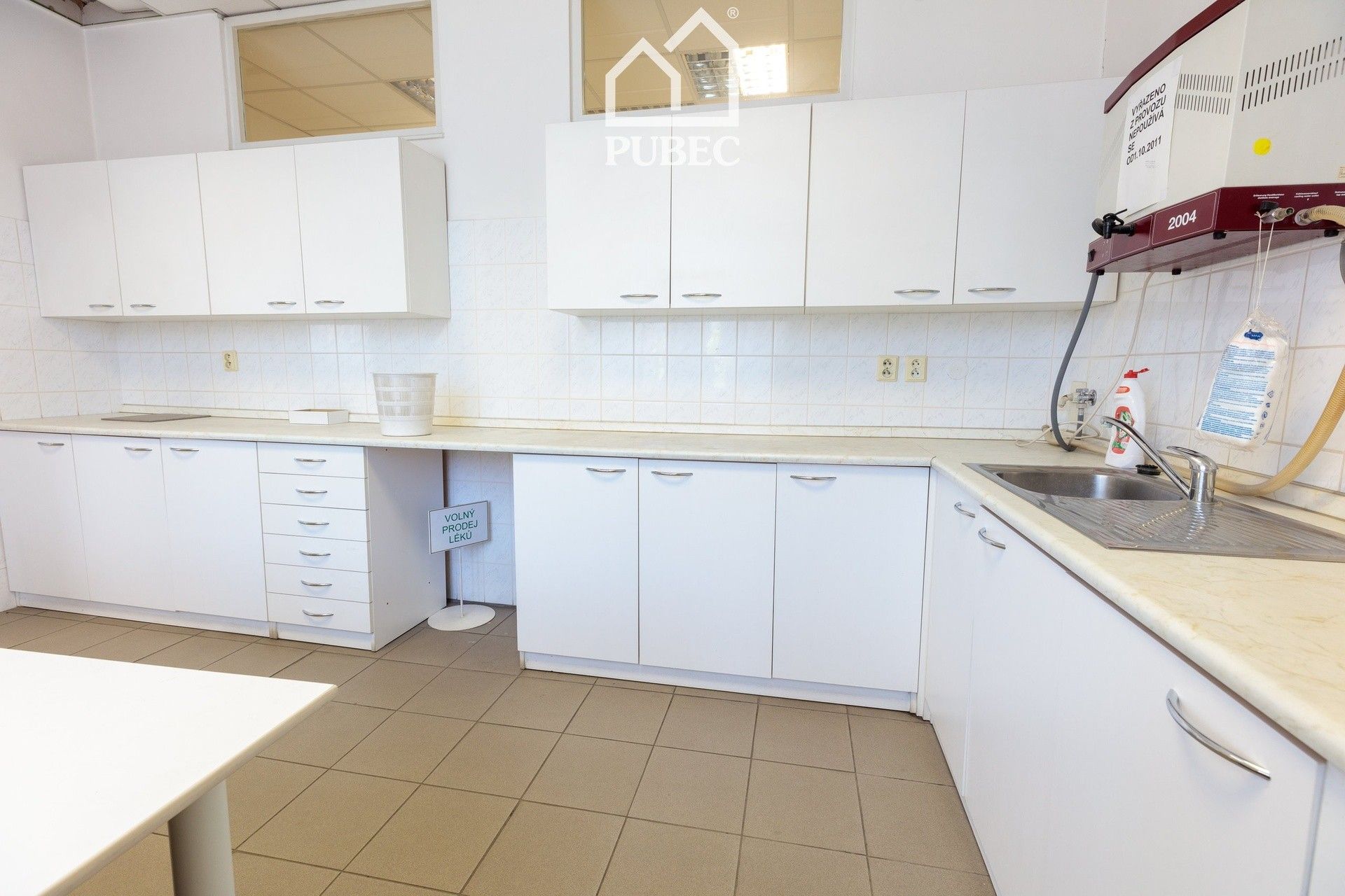 Pronájem obchodní prostory - Skrétova 1210, Plzeň Jižní Předměstí, 132 m² - 5