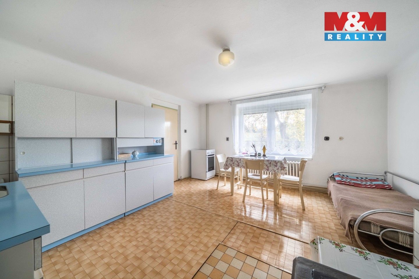 Prodej rodinný dům - Žebrák, Nečín, 209 m²