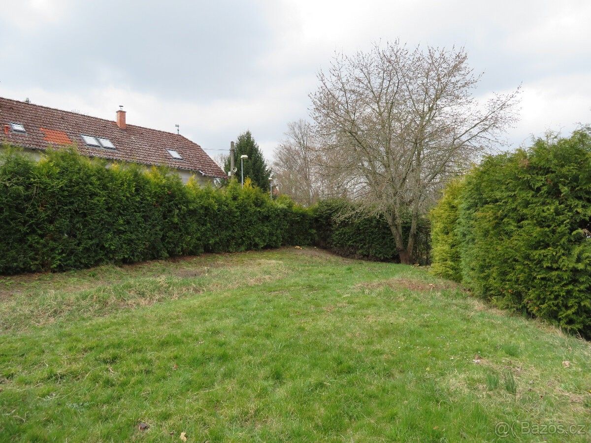 Prodej pozemek pro bydlení - Praha, 103 00