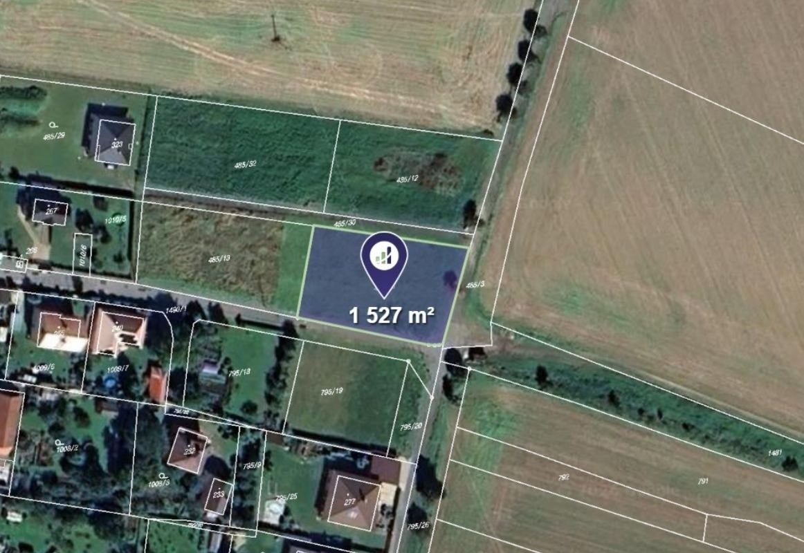 Pozemek pro bydlení, 1 527 m²