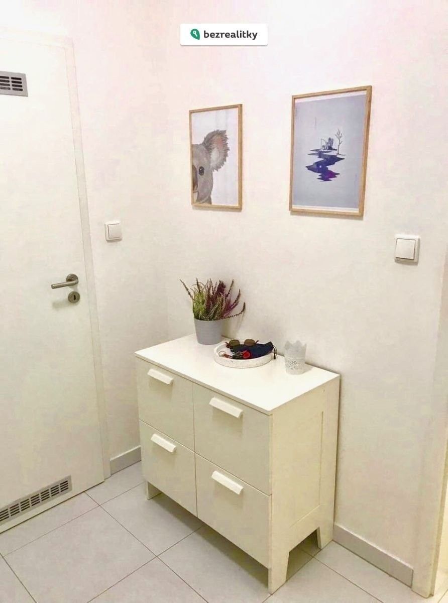 Prodej byt 2+kk - U svobodárny, Praha, 49 m²