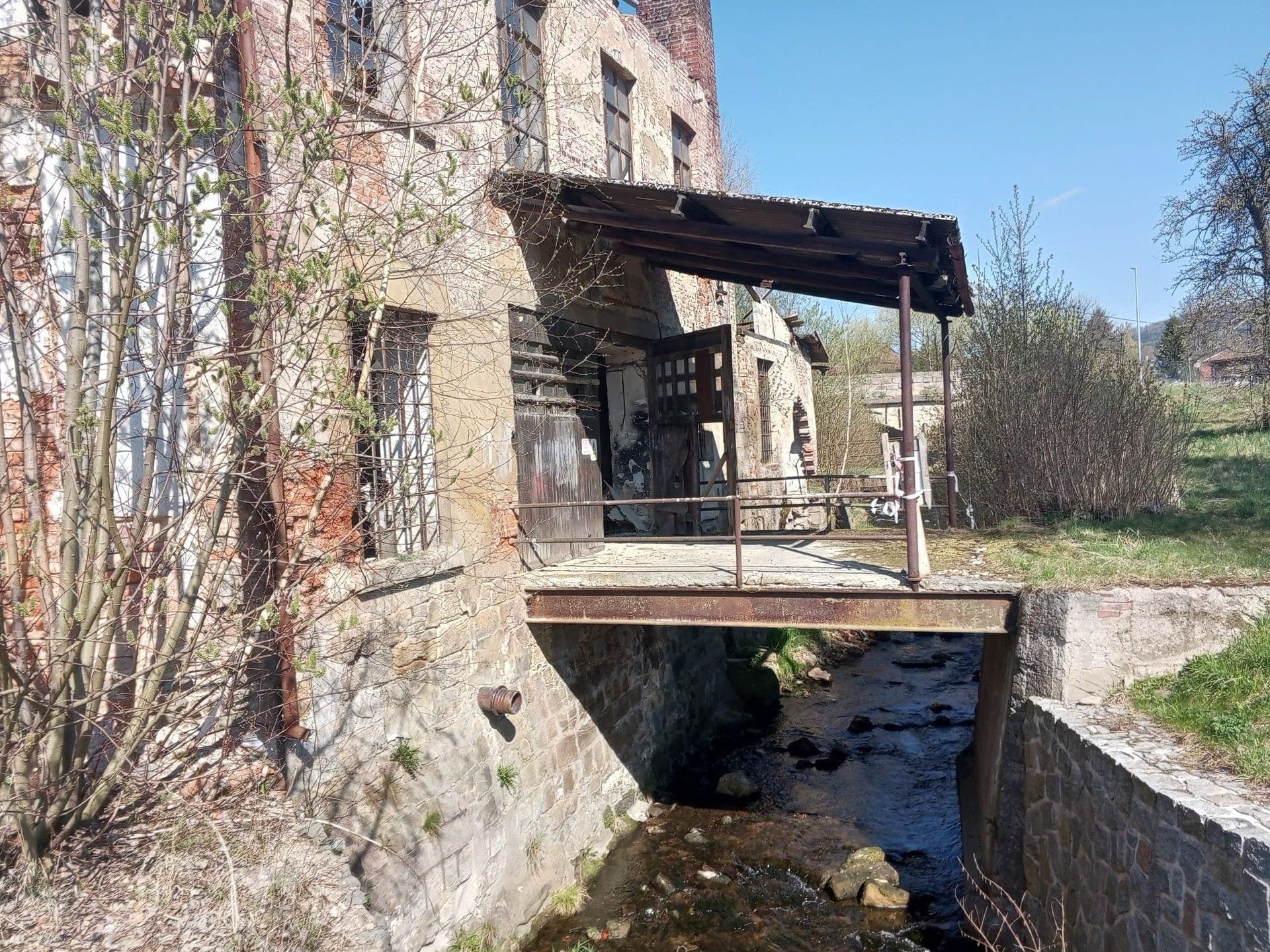 Prodej pozemek - Cvikov II - 2