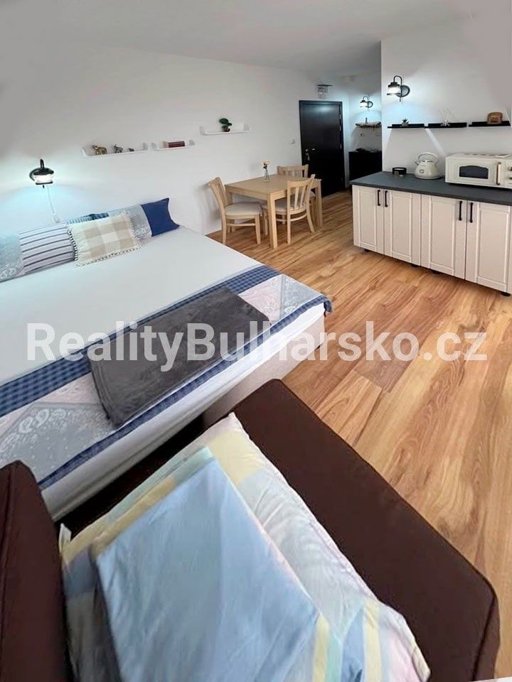 Byty, 987 66, Zahraničí - 2