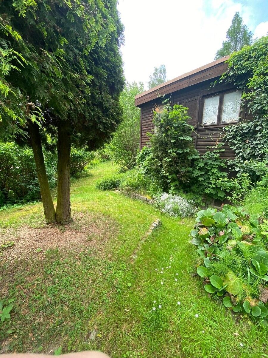 Zahrady, Karlovy Vary, 360 01, 740 m²