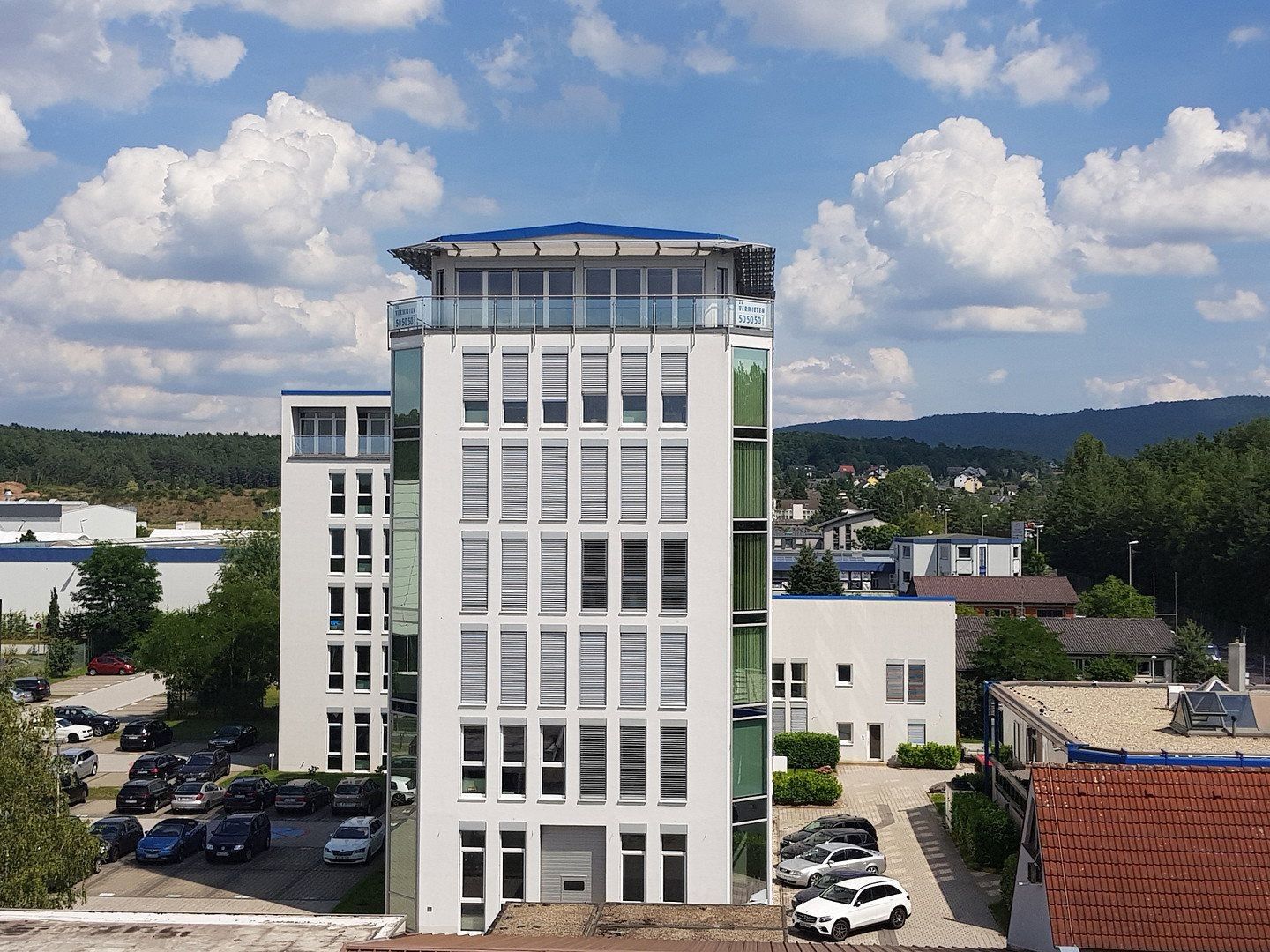 Kancelář, 613 m²