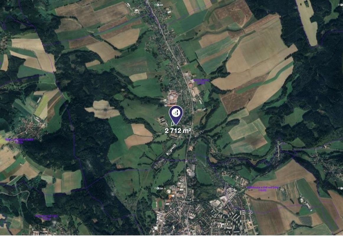 Prodej pozemek pro bydlení - Libchavy, 2 712 m²