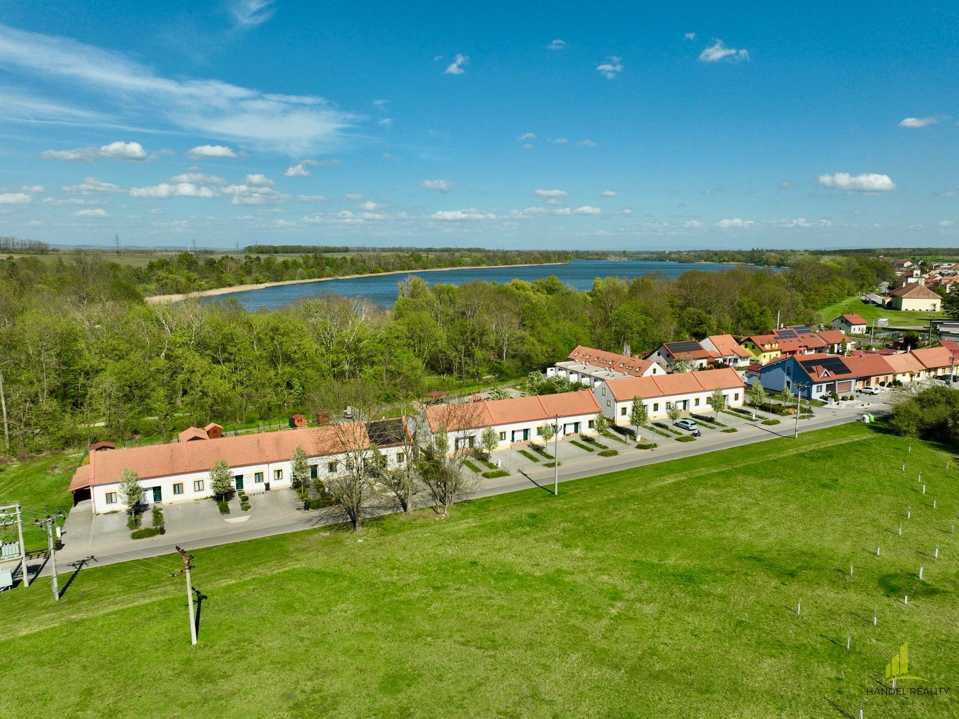 Ubytovací zařízení, K zámečku, Hlohovec, 144 m² - 1