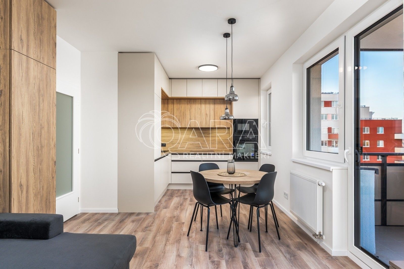 3+kk, Fabiánové, Praha, 63 m²