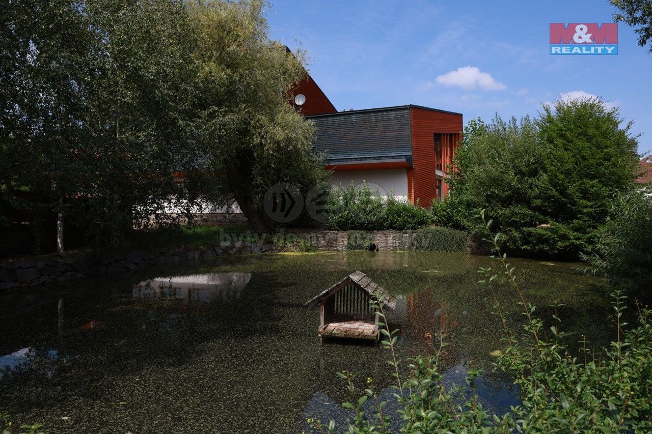 Prodej rodinný dům - Okrouhlo, 1 076 m²