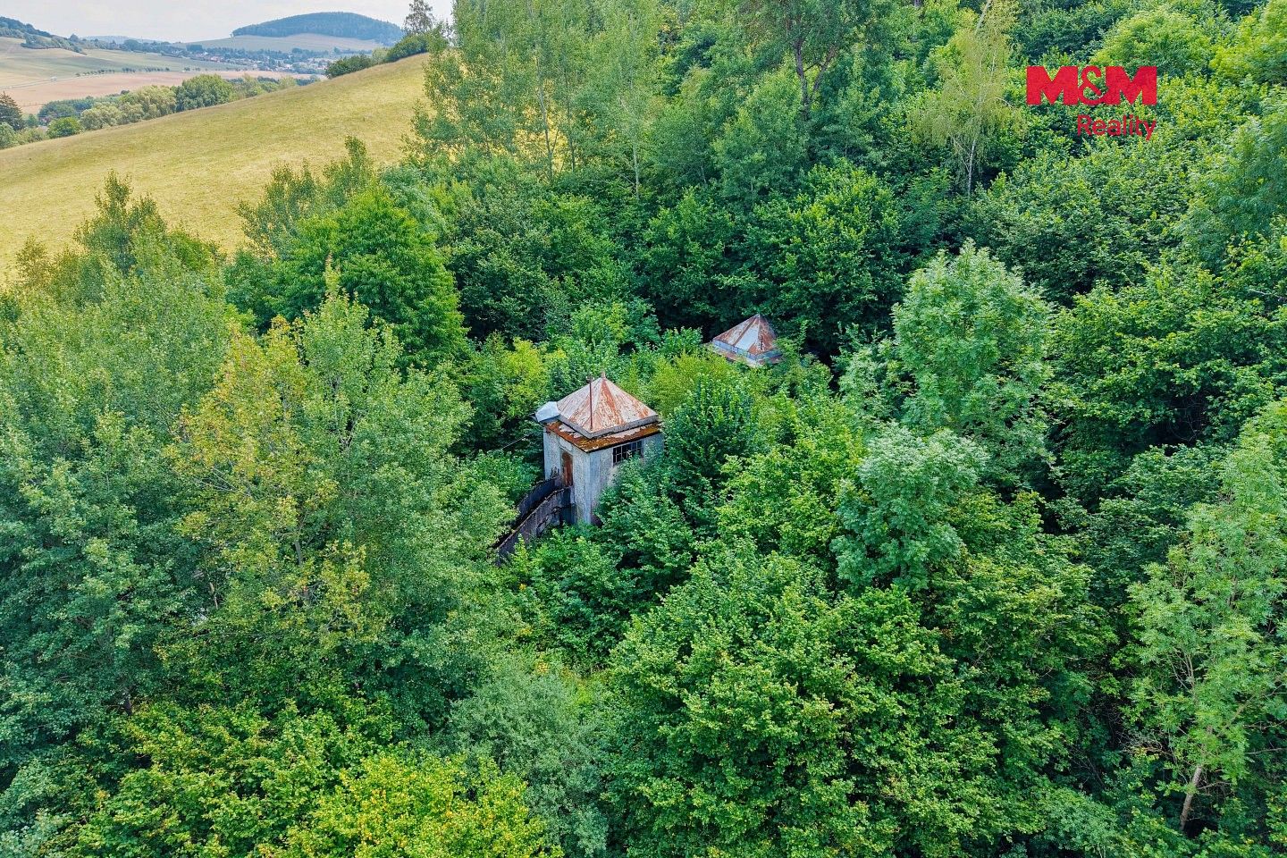 Zahrada, 3 290 m²