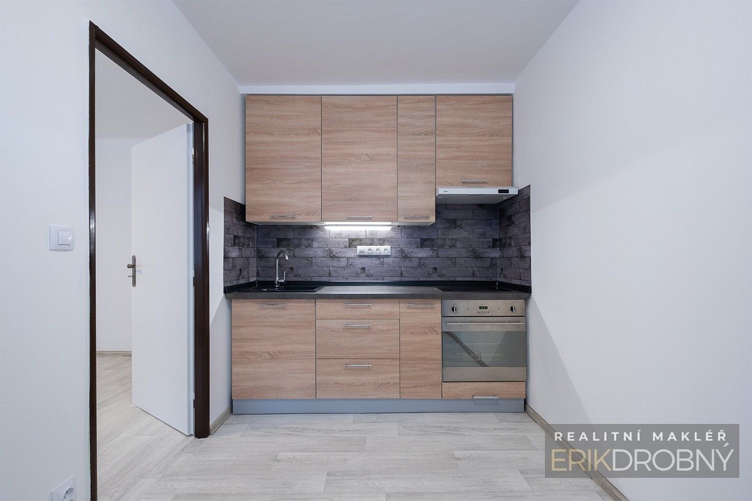 Byt 1+1 · 38 m² · Pardubice - Polabiny, Pardubický kraj - 3