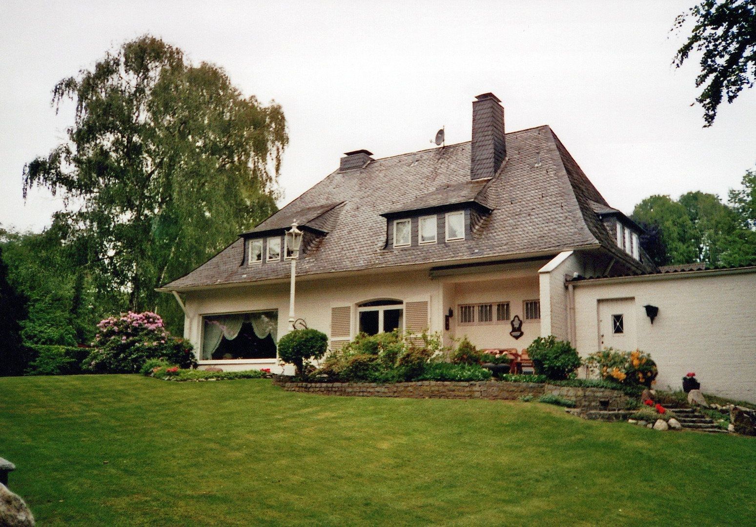 Rodinné domy, Urdenbach Urdenbach Nordrhein-Westfalen 40593, 260 m² - 1