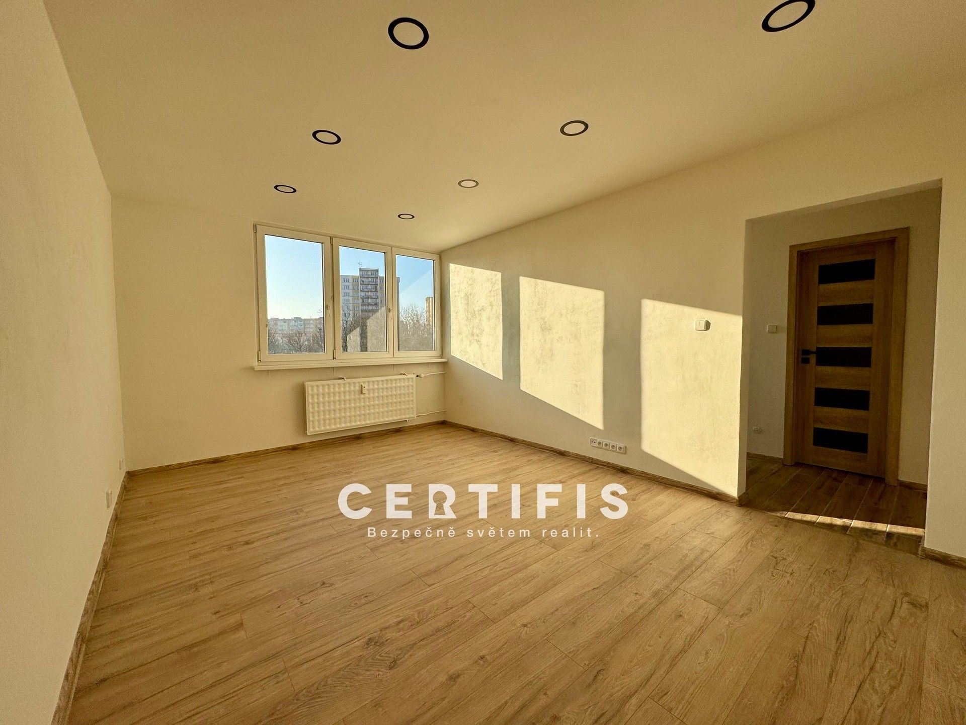 Pronájem byt 1+1 - Gen. Píky, Ostrava, 35 m²