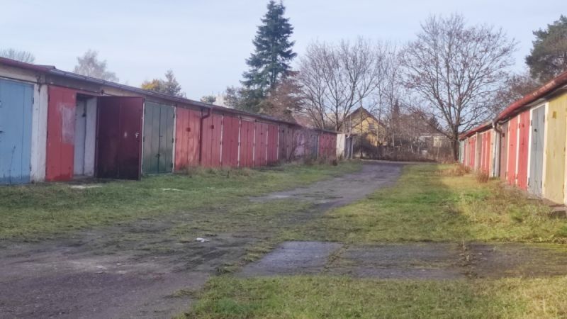 Prodej garáž - Hradec Králové, 16 m²