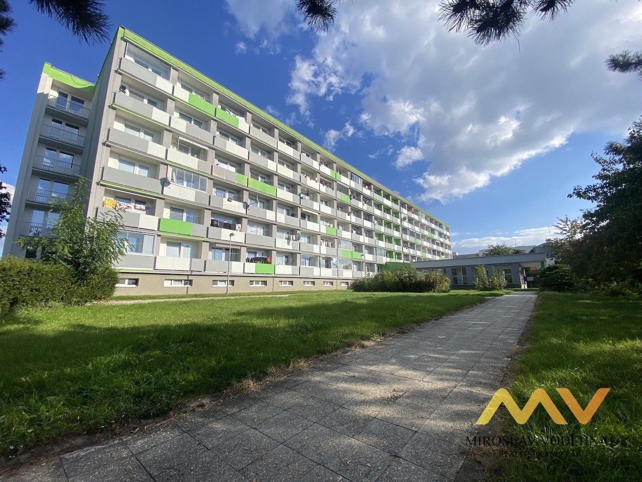 1+kk, Brožíkova, Hradec Králové, 22 m²