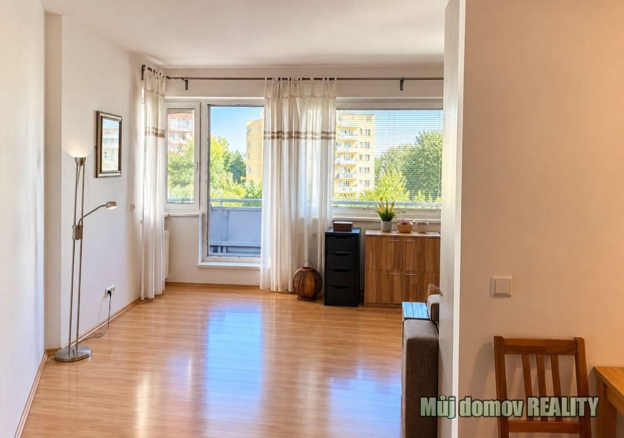2+kk, Kudrnova, Praha, 65 m² - 2