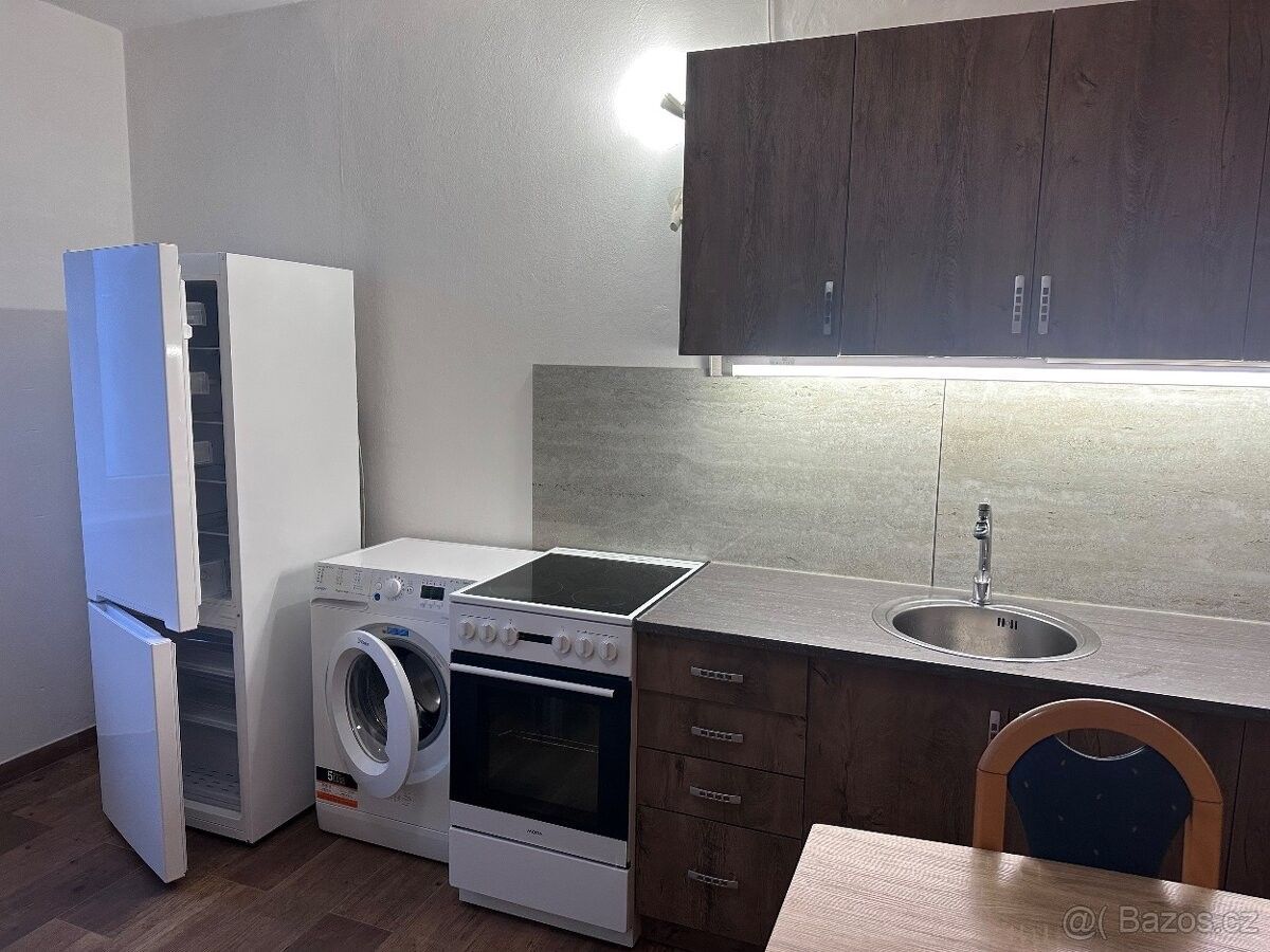 Byty, Horní Slavkov, 357 31