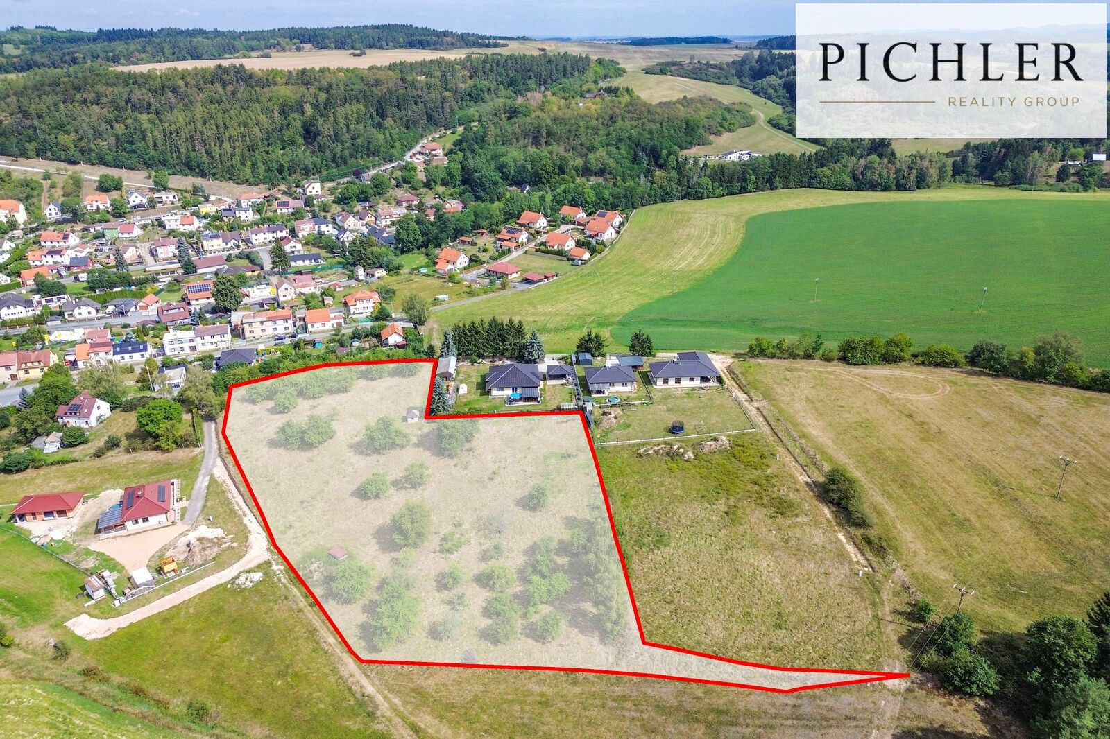 Pozemek pro bydlení · 10 447 m² · Radnice - 4