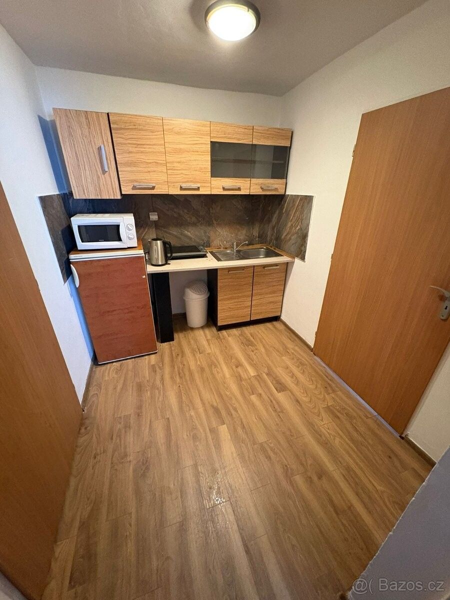 Pronájem byt - Brno, 637 00