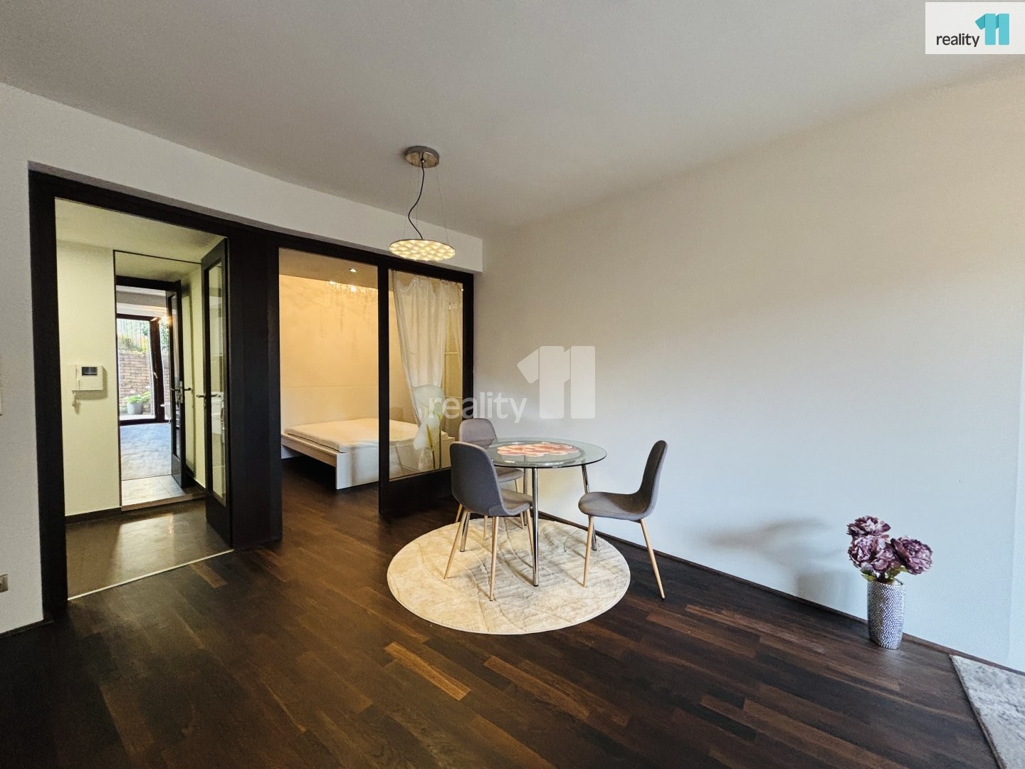 Pronájem byt 2+kk - Služská, Praha, 46 m² - 5
