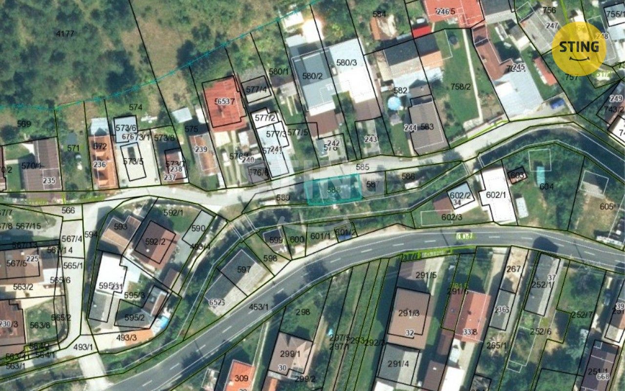 Lesy, Velké Karlovice, 19 597 m² - 1