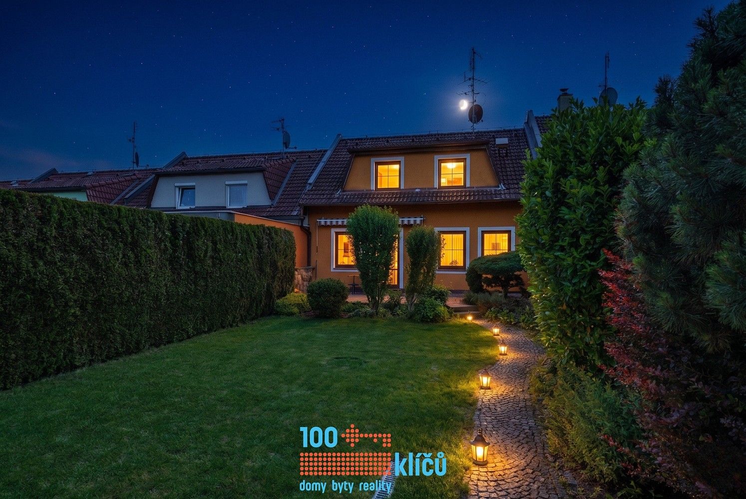 Rodinné domy, Jindřichův Hradec - Jindřichův Hradec IV, Jihočeský kraj, 186 m² - 2