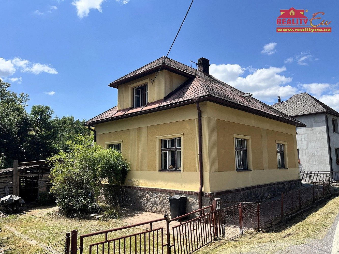 Rodinný dům, 260 m²
