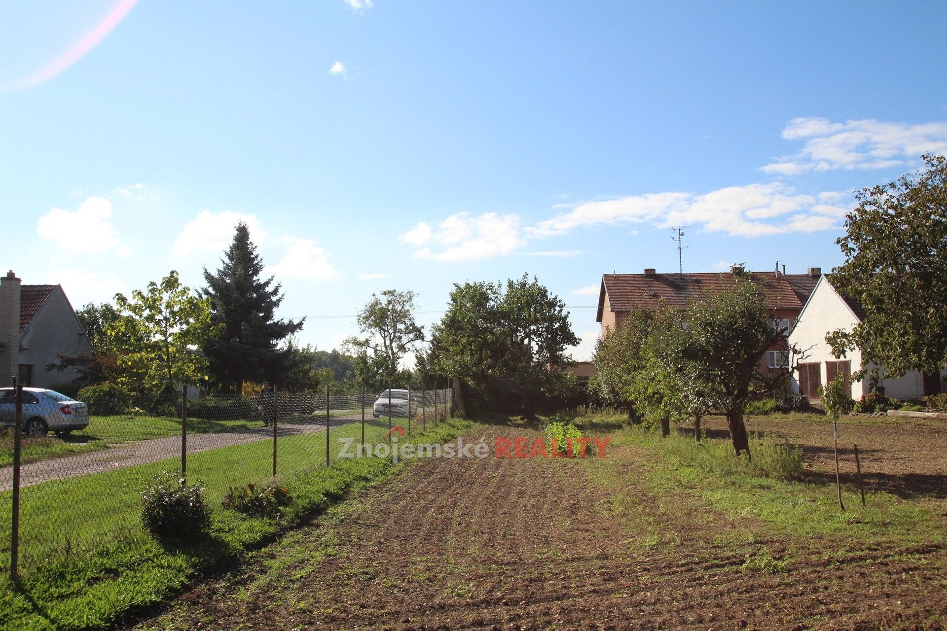 Prodej pozemek pro bydlení - Litobratřice