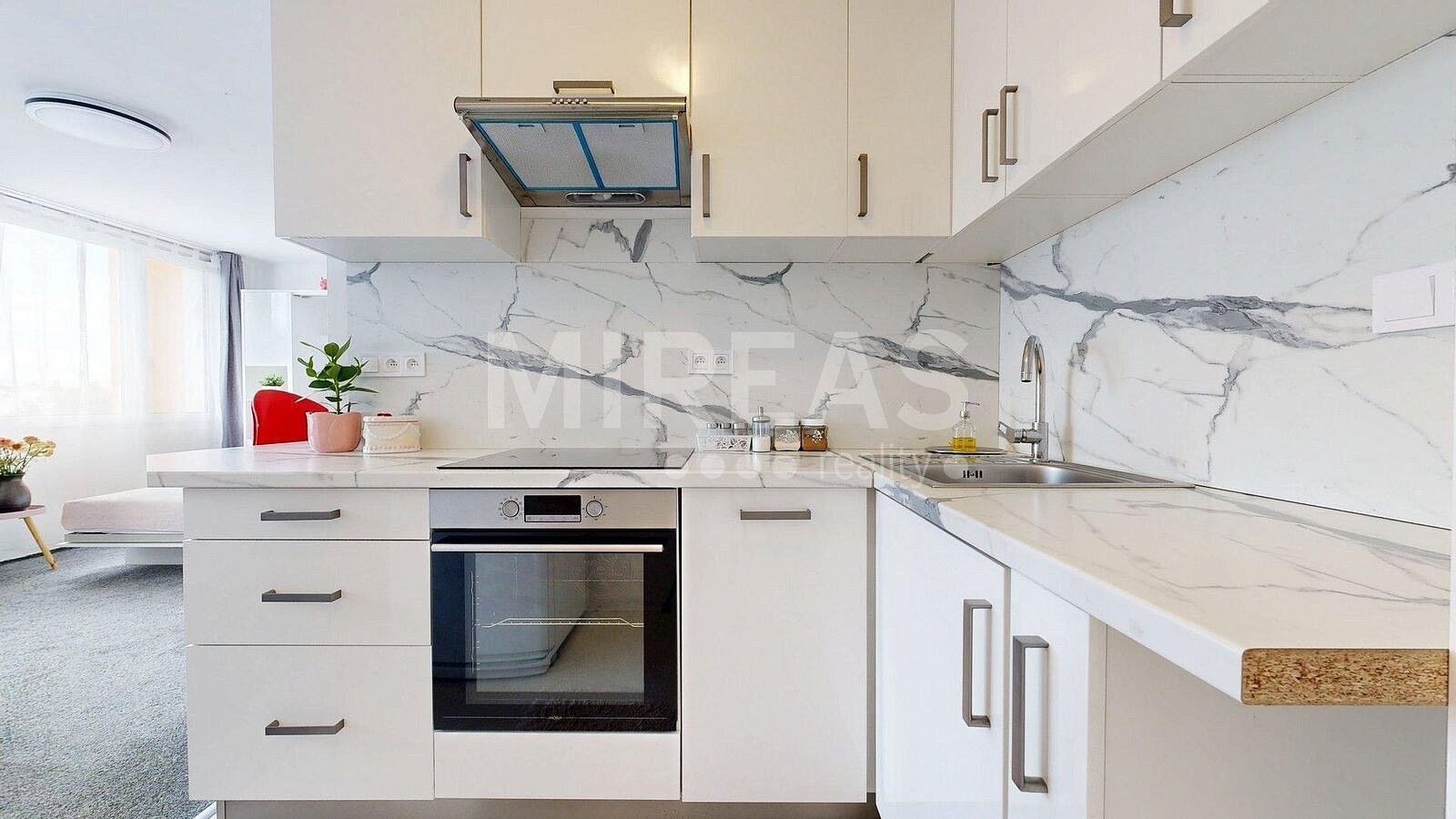 Byt 1+kk · 35 m² · Praha - Čimice, okres Praha 8, Hlavní město Praha - 4