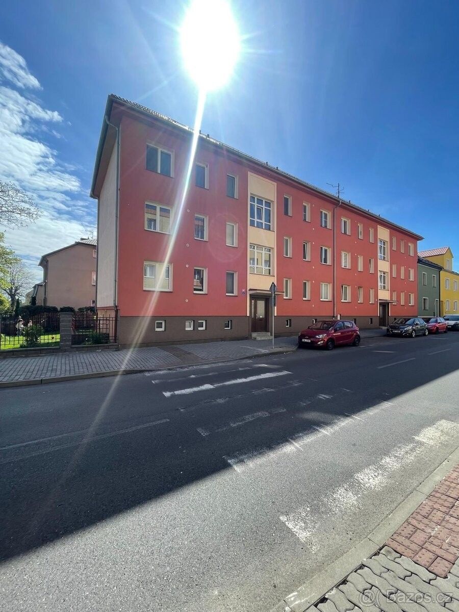 Prodej byt - Chomutov, 430 01 - 1