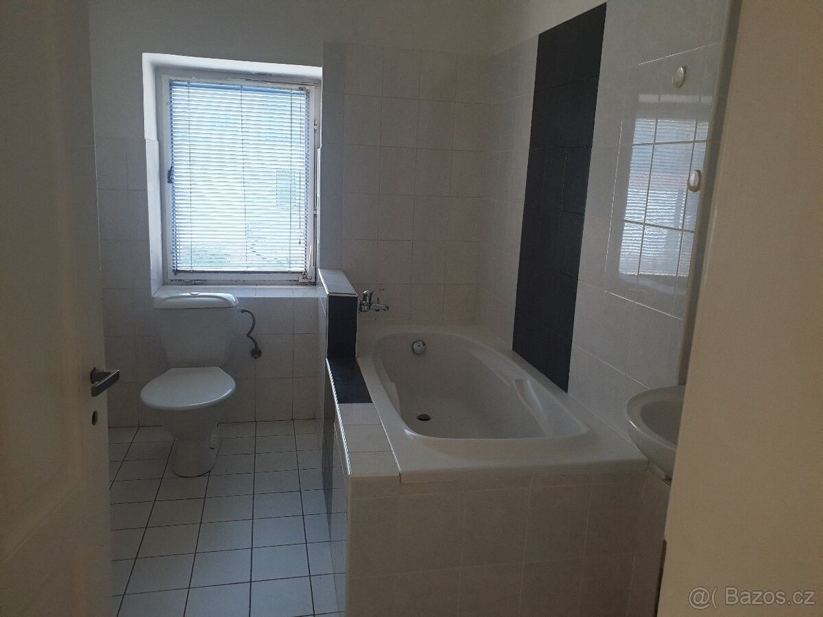 Pronájem byt - Olomouc, 779 00