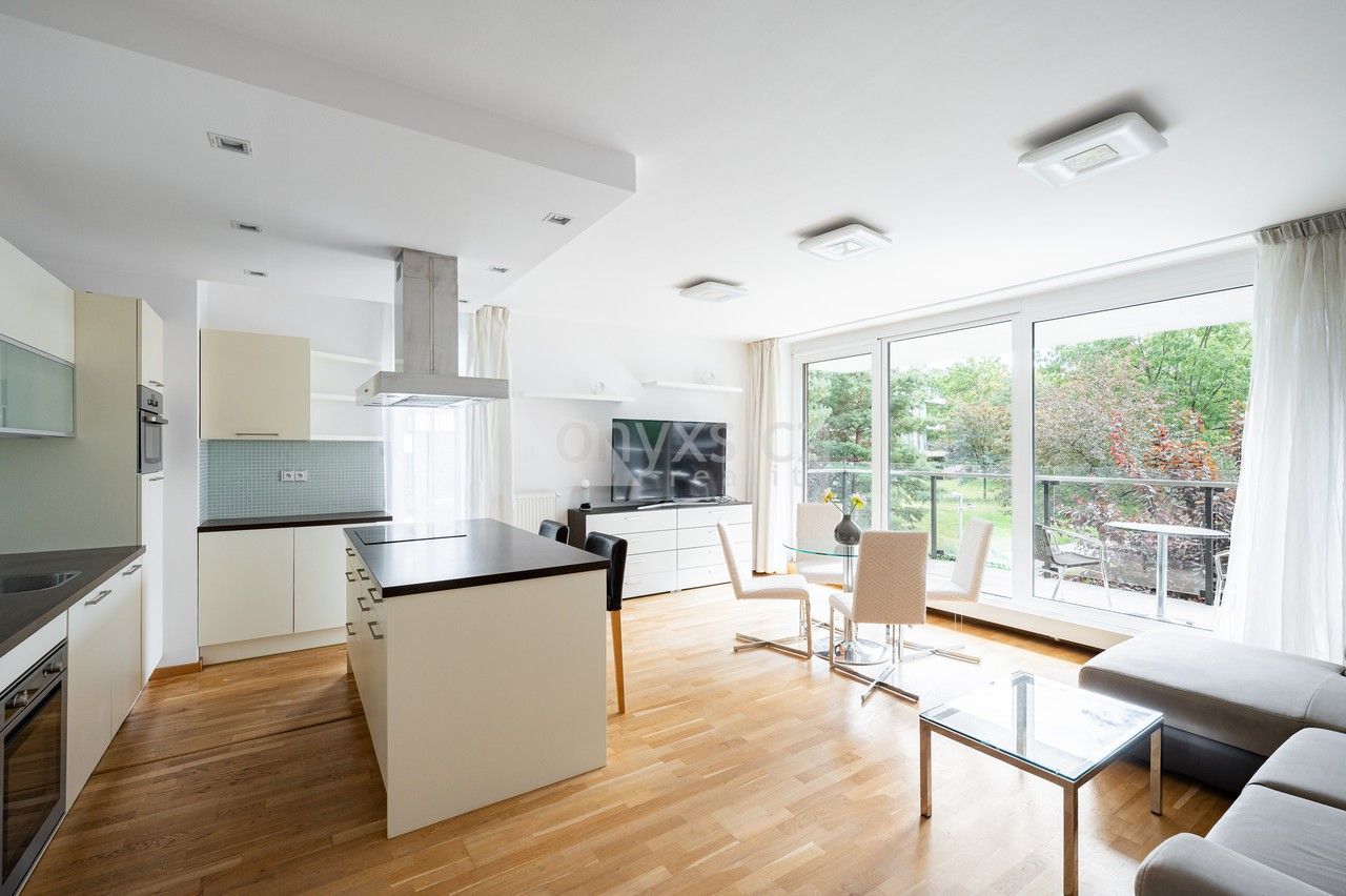 3+kk, Italská, Praha, 91 m² - 2