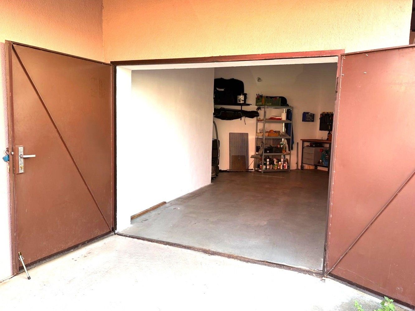 Garáže, Sokolovská, Uherské Hradiště, 23 m² - 1