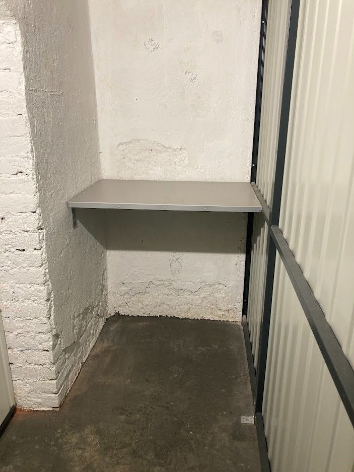 Garáže, Praha, 130 00