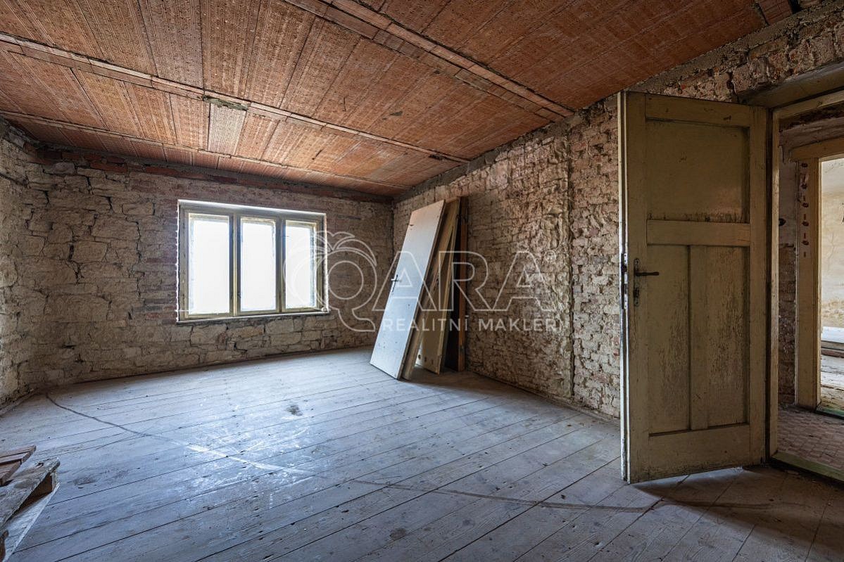 Prodej rodinný dům - Mšecké Žehrovice, okres Rakovník, 175 m² - 5