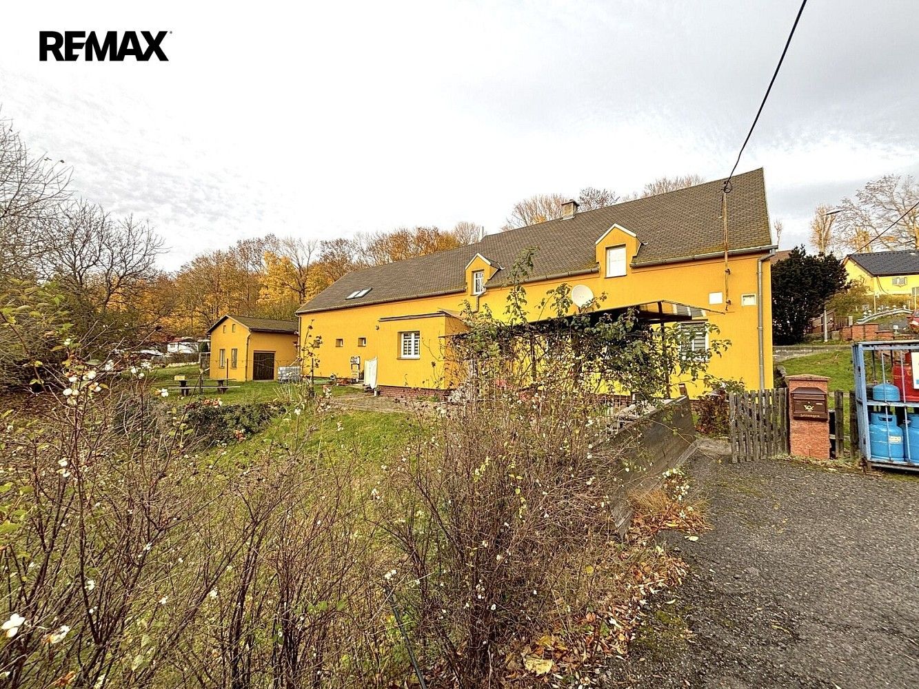 Rodinné domy, Petrovice, okres Ústí nad Labem, 231 m² - 1
