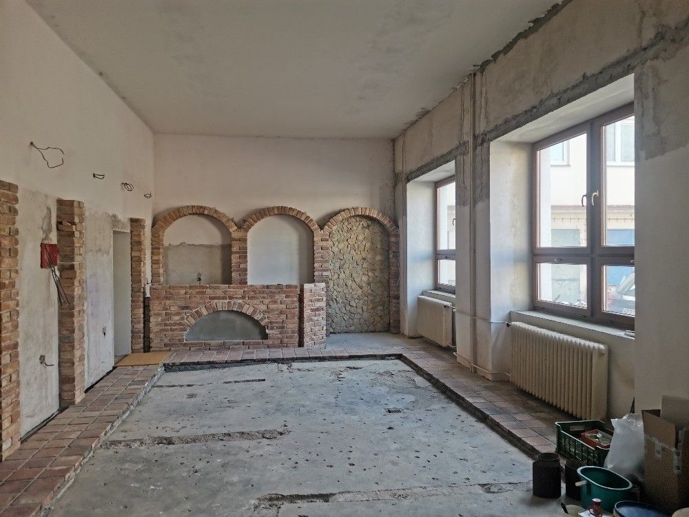 Obchodní prostory, 80 m²