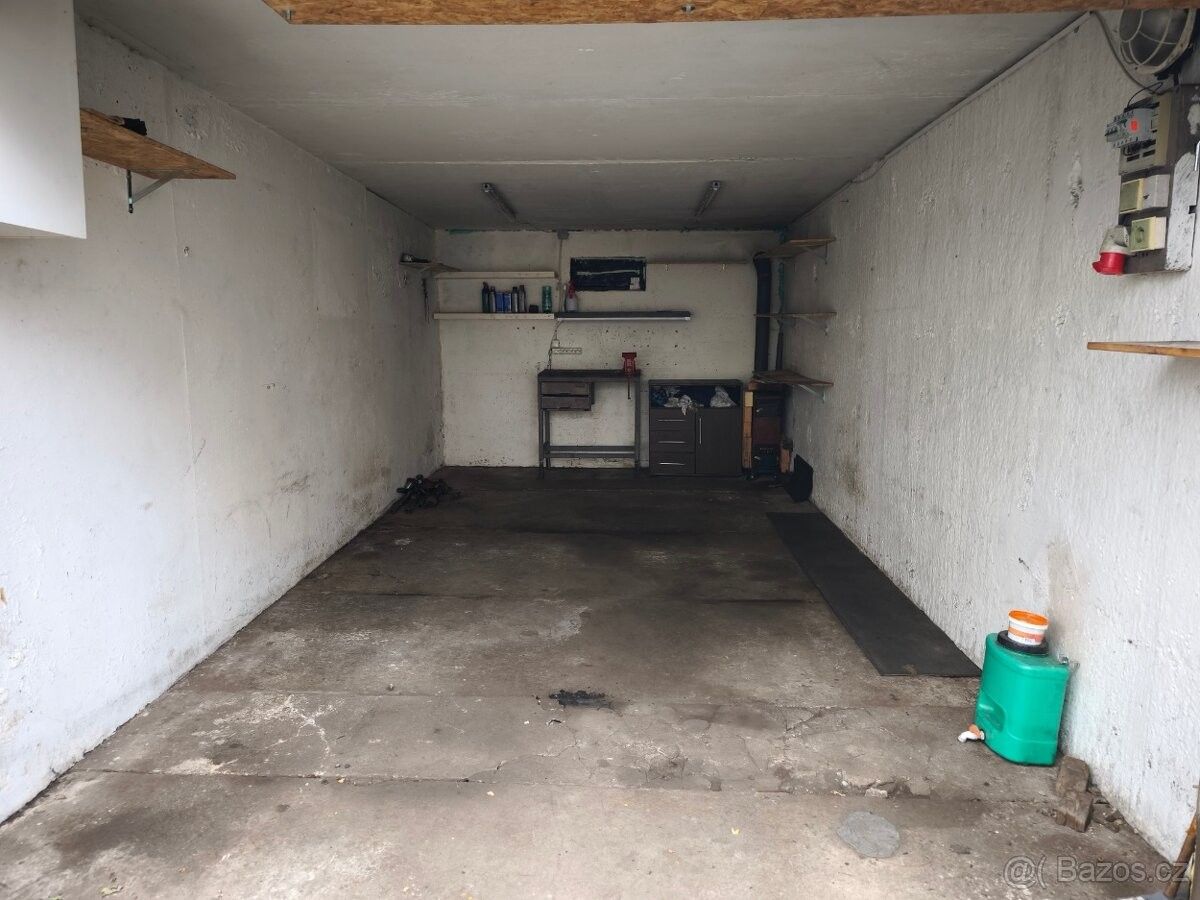 Pronájem garáž - Ústí nad Labem, 403 31