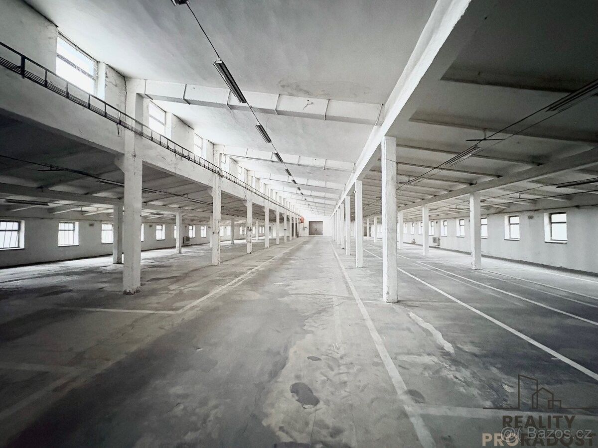 Ostatní, Hustopeče u Brna, 693 01