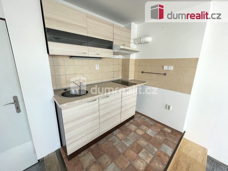 1+kk, Jindřicha Plachty, Praha, 32 m² - 2